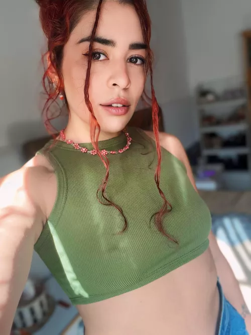 too short my t-shirt, to have something underneath 🫢