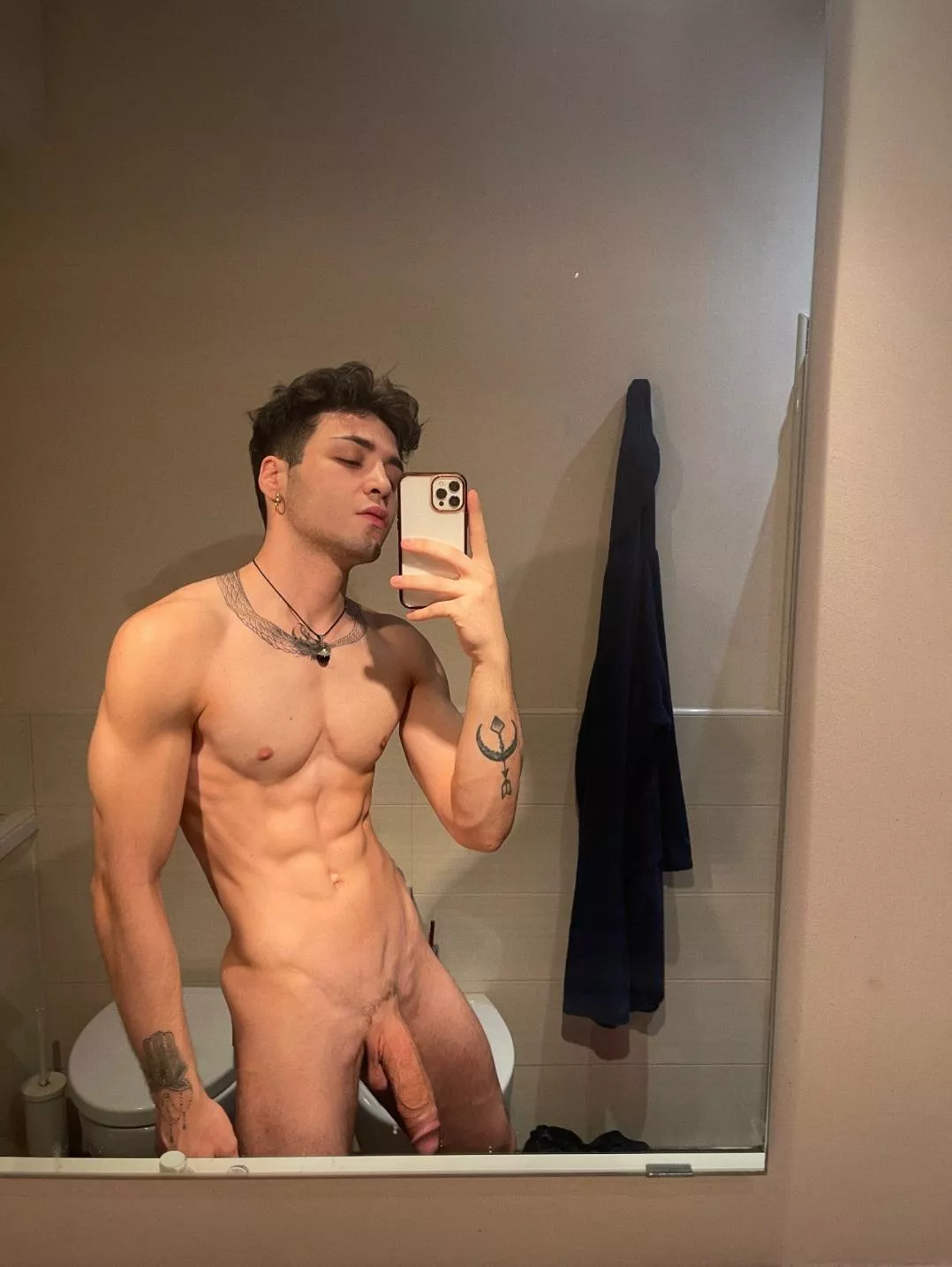 Who can give me good bj ?