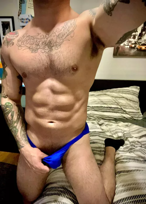 Who likes blue?