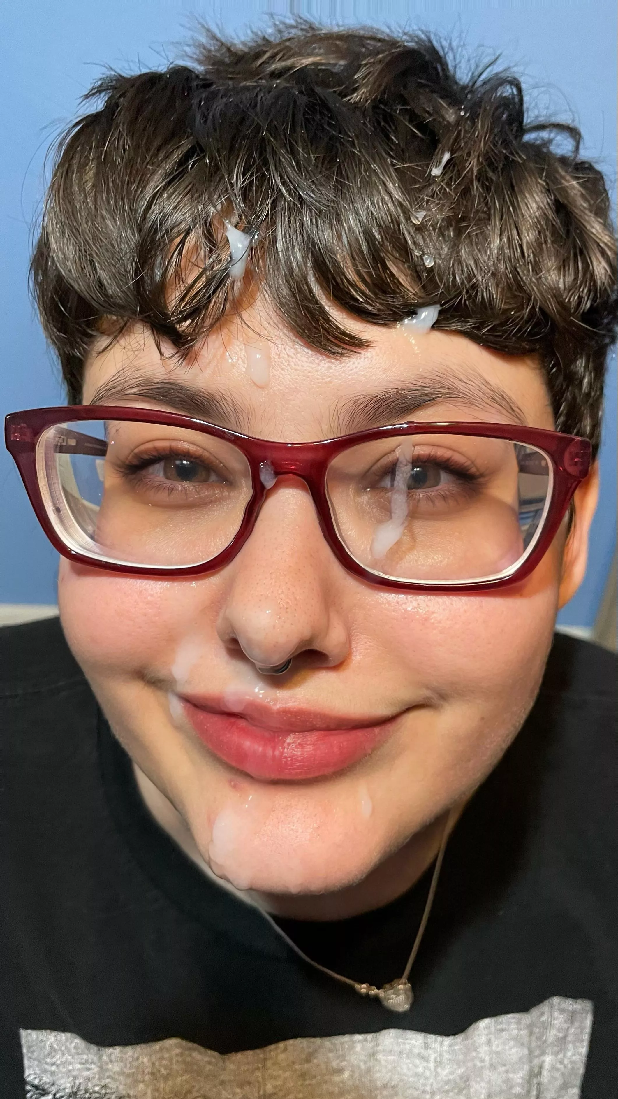 Would you give a cute tomboy like me a healthy load? ♡ 