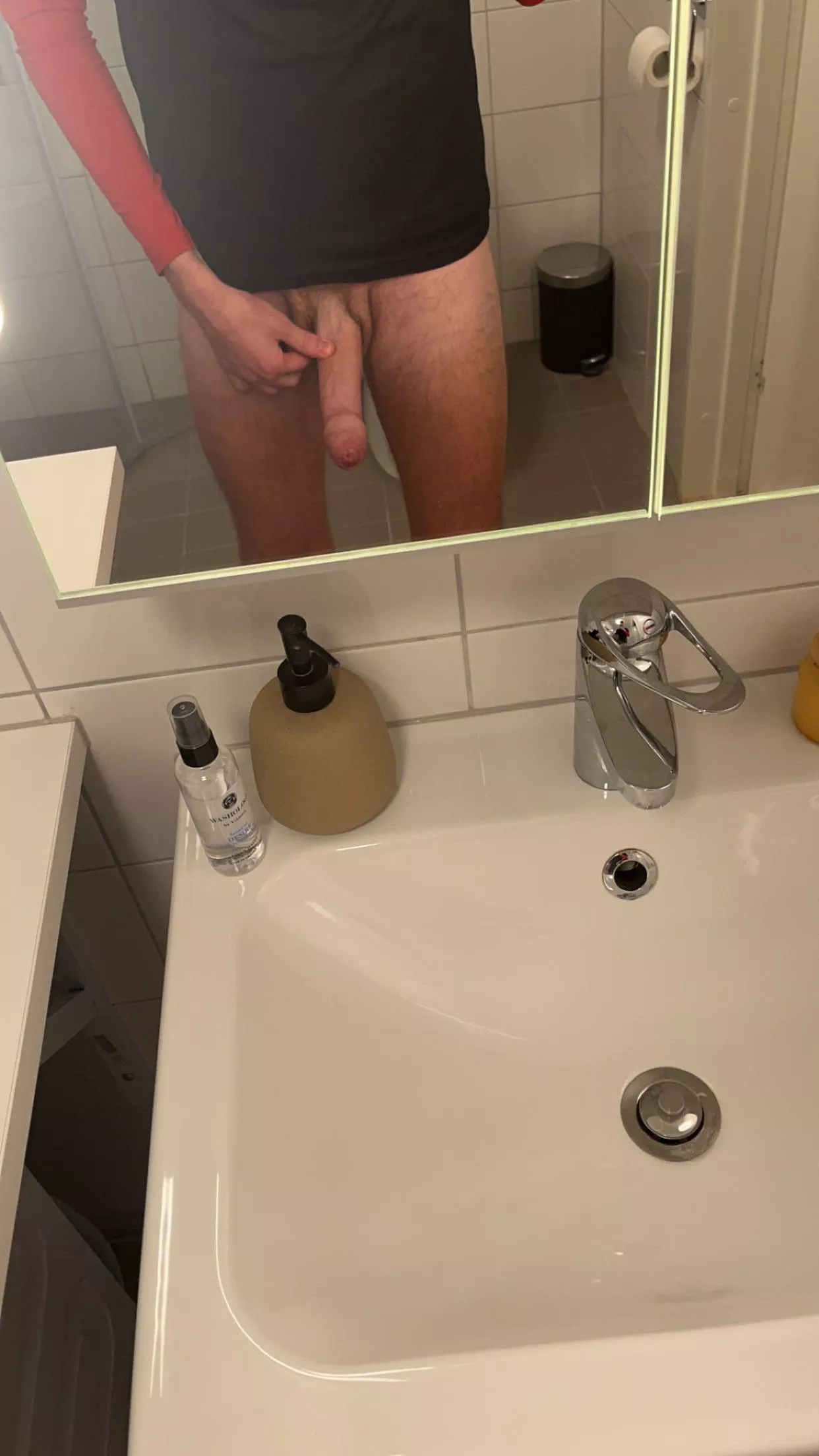 You like it? Hit me up then!(20)