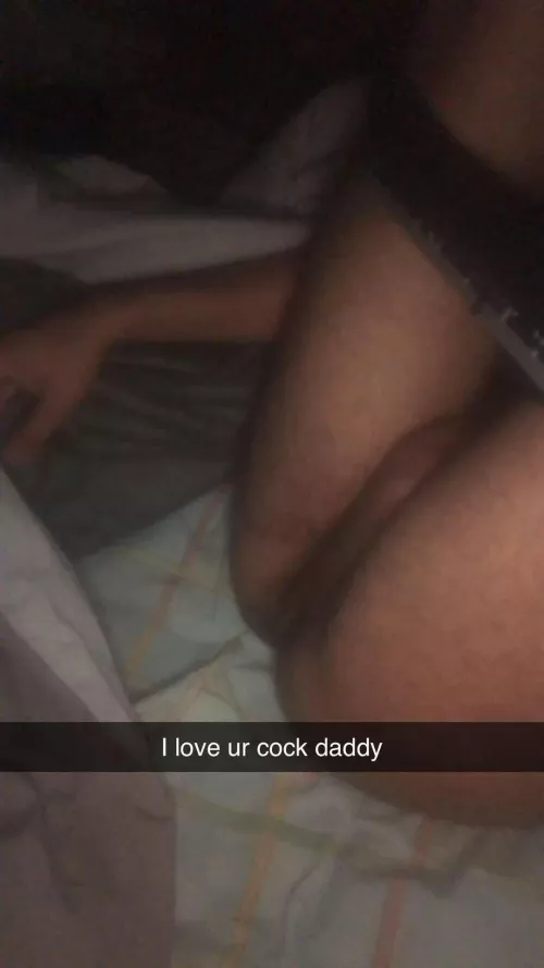 (22), Toronto, Feeling bi curious and slutty looking for fit bi curious doms to turn me into their cum dumpster