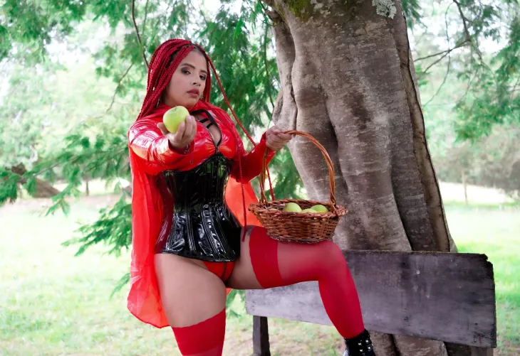 Eat this apple, wolf, and don't touch Grandma and me