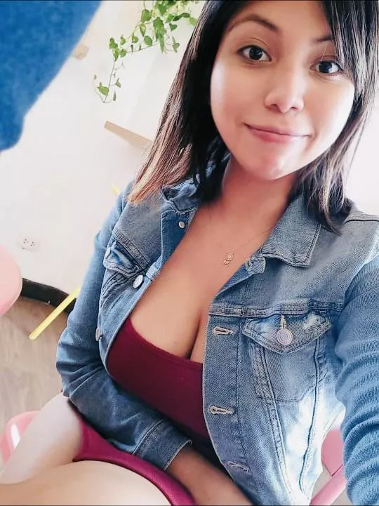 Going to the movies , are you in? 😇