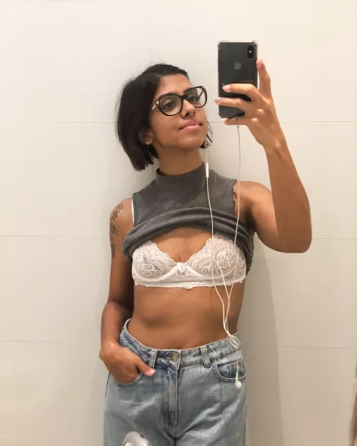 I believe this is the best place to show my small tits and hair [29F]