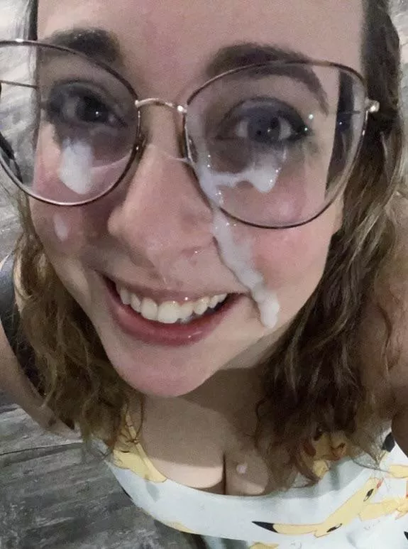 I busted a fat one on her face