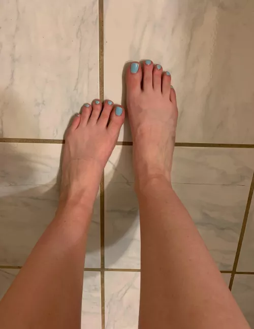 i love a cock between my feet