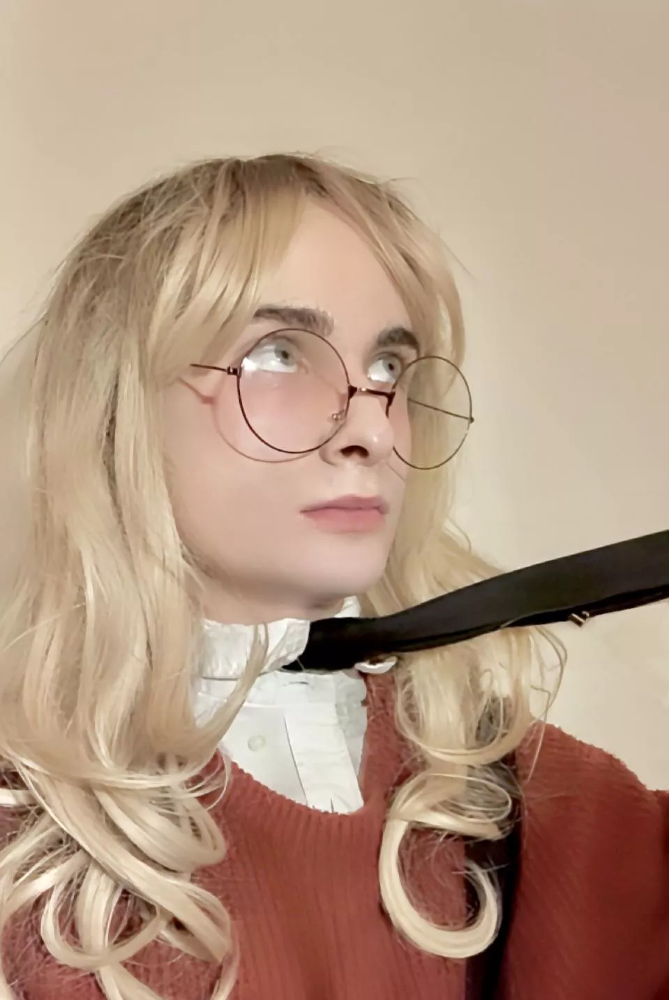 i miss wearing a school uniform…