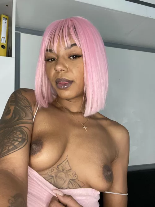 I'll send you selfies like this while you're at work!