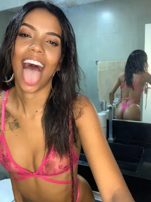 Just checking if im still hot