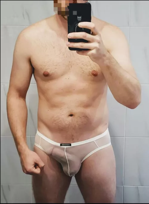 [M] Should I wear this in front of my mother in law? 