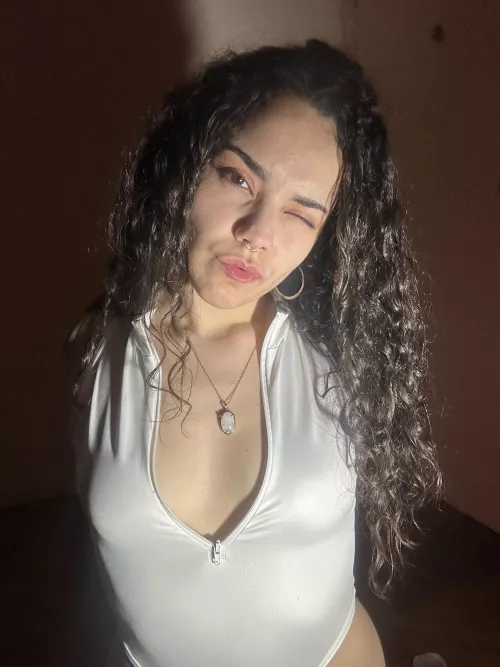 MIA VALENTINE ♥️ (@lilkhaleesi) [onlyfans]