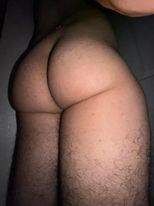 My bubble butt is it worth tasting?[22]
