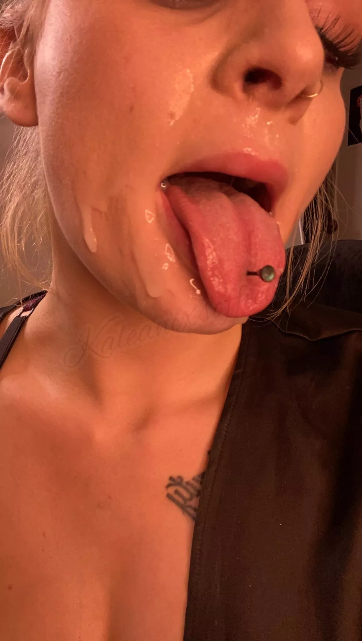 My face is the place to blow your load 