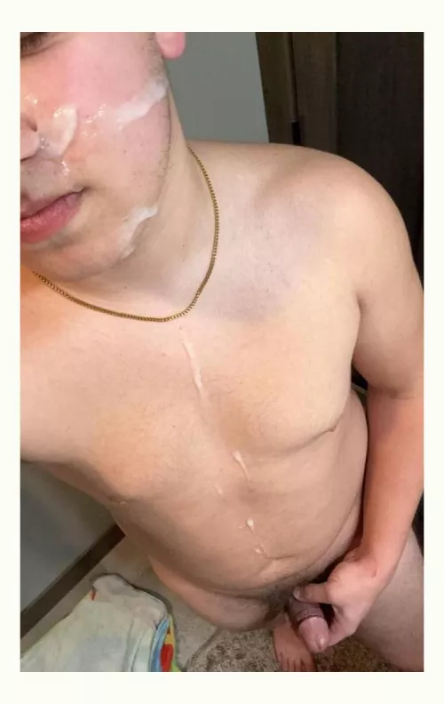 Not usually a big cum guy, but first time hitting my gace was kinda hot… yall like it?