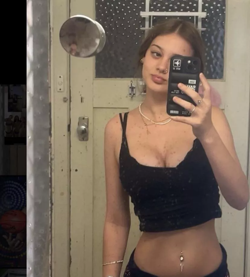 Old crop top from 2030