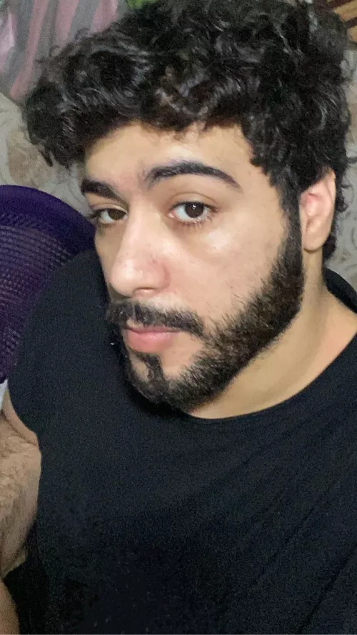 Opening up to someone and them doing the one thing u said would hurt u the most is messed up ! 😔