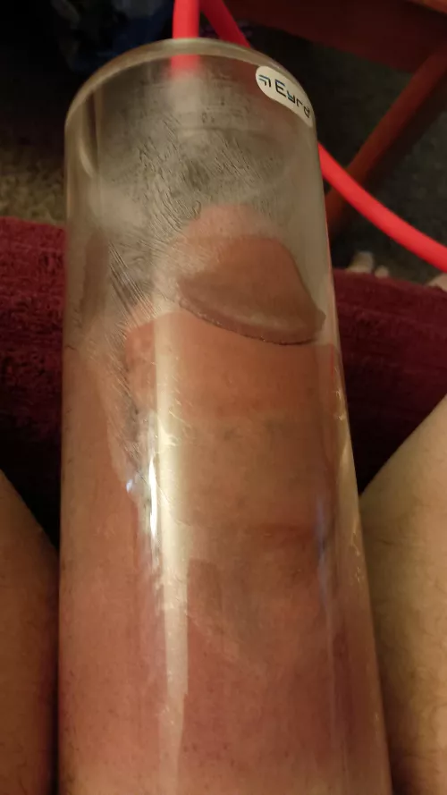 Pumping up huge today. Starting in a 9x3.5 😜