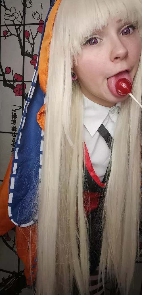 Replace the lollipop with your cock
