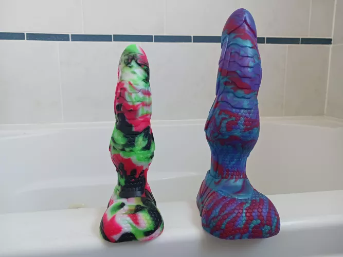 Size difference is wild (S and M Bishop)