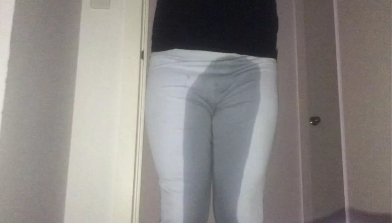 Soaked my Jeggings, felt so good! 