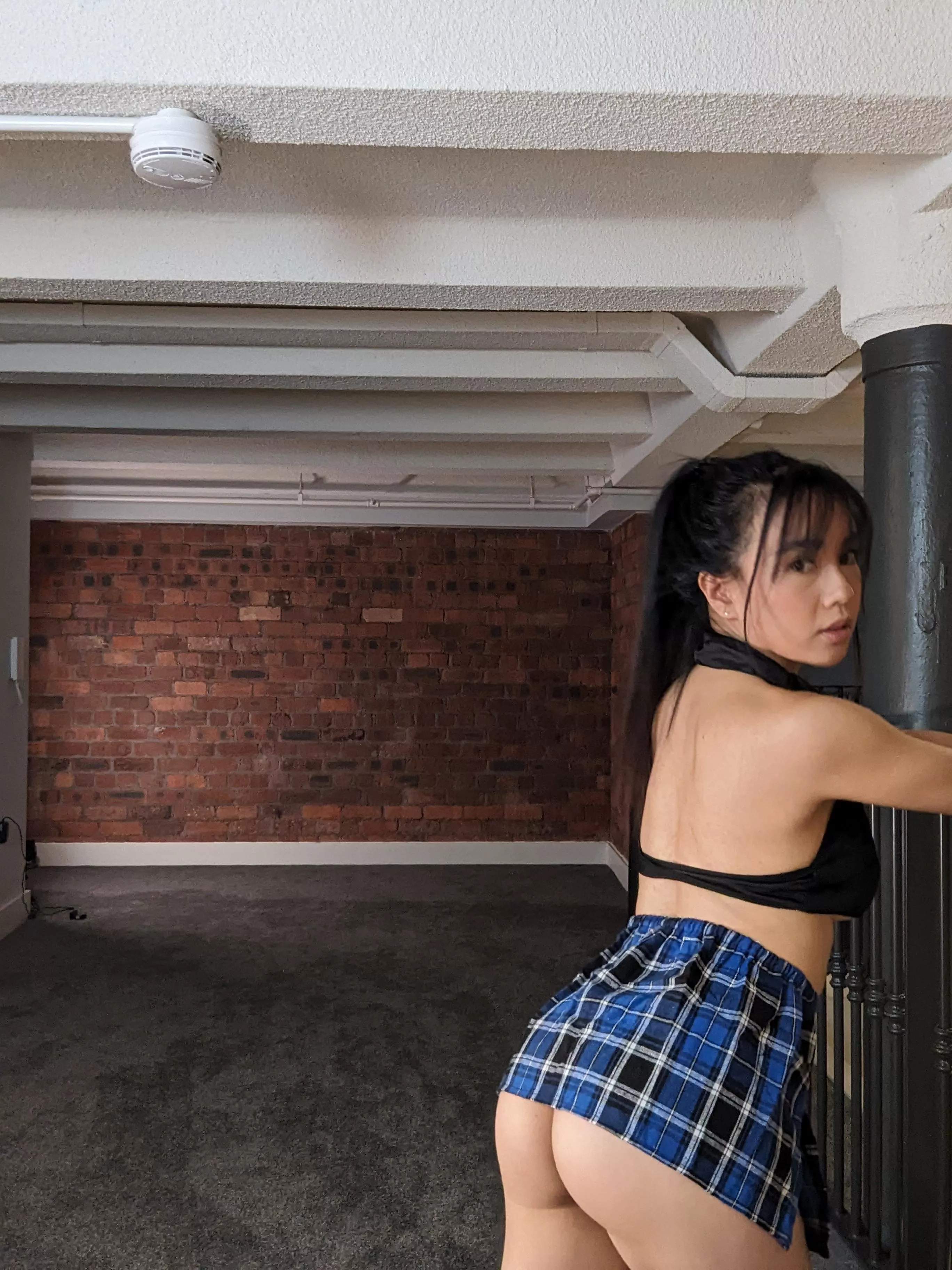 spread these cheeks and let me show you what a good girl I can be for you daddy x