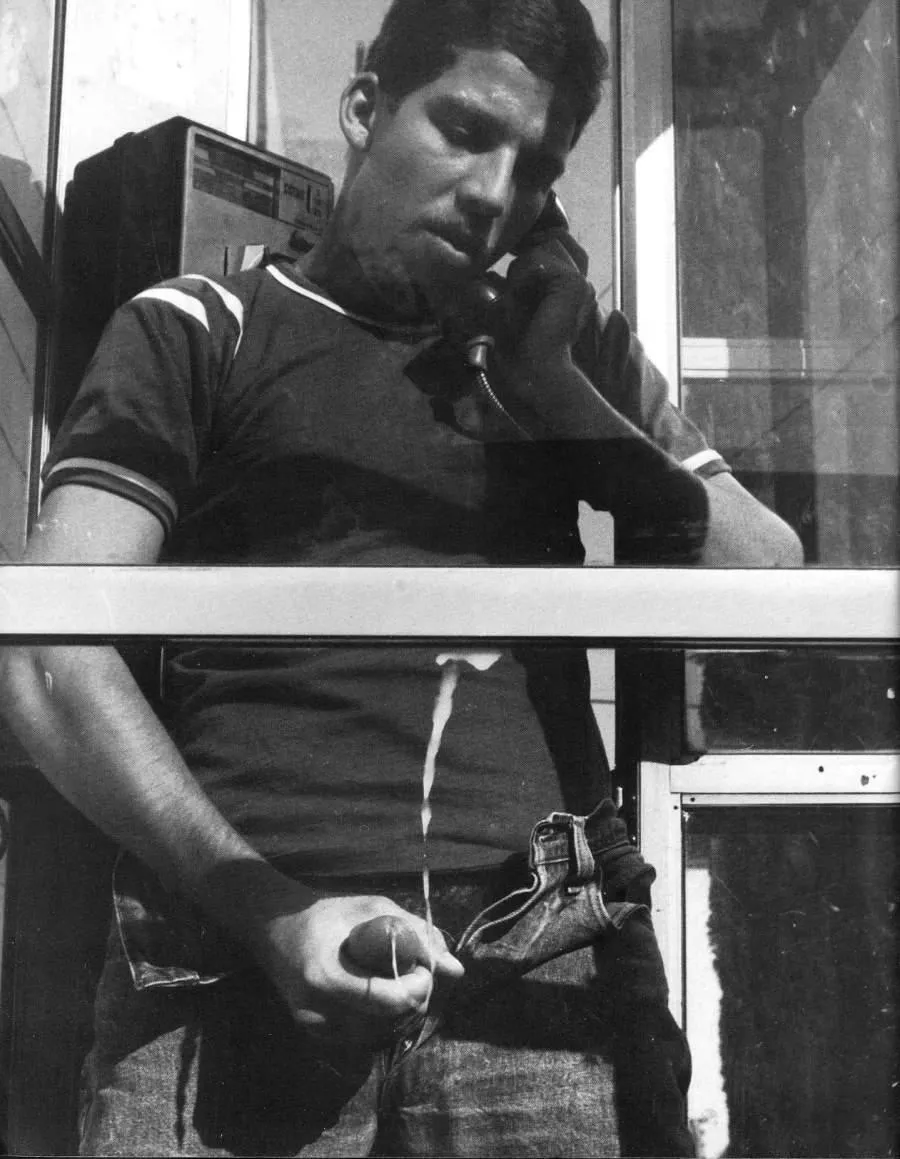 Squirting in the phonebooth 