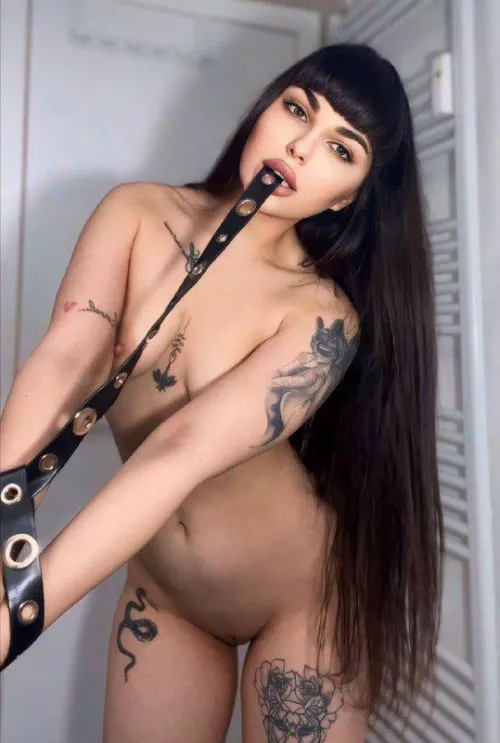 This little one is already turning heads! 👶