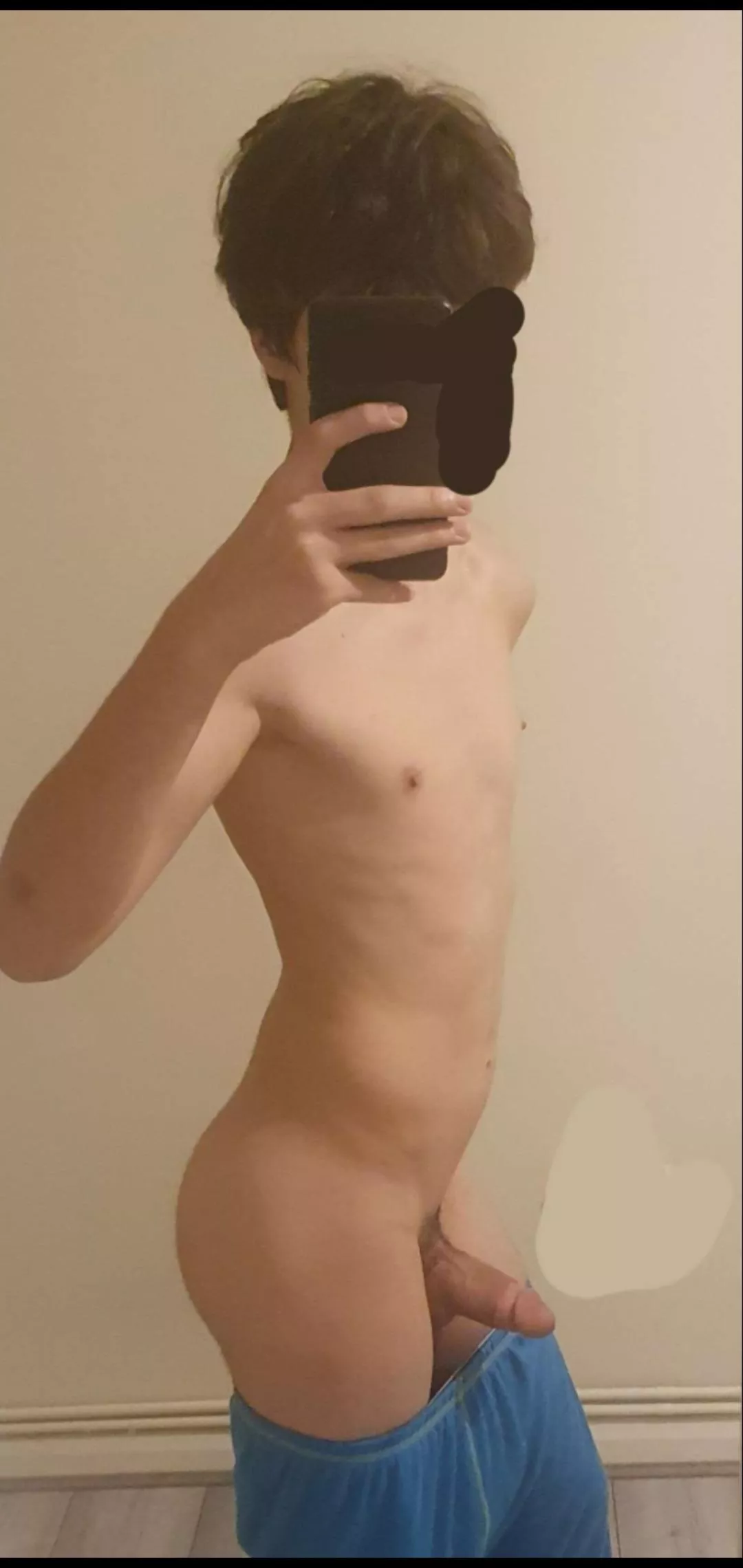 what do you think of my twink body