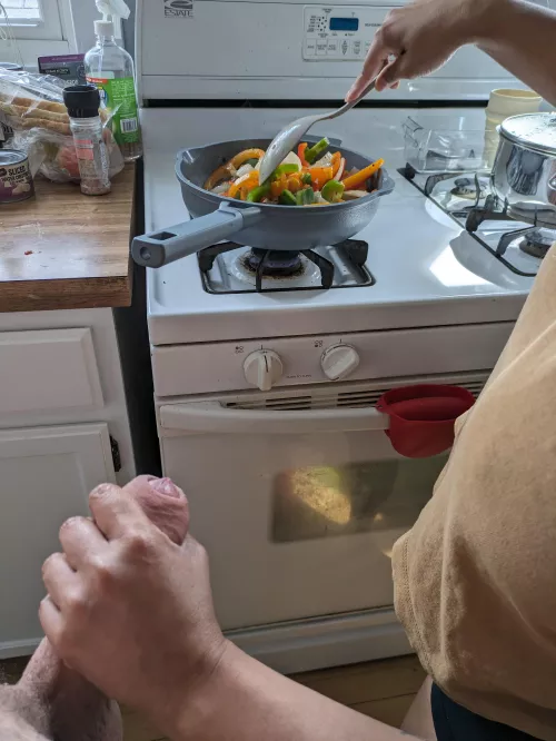 Whose coming over for dinner?