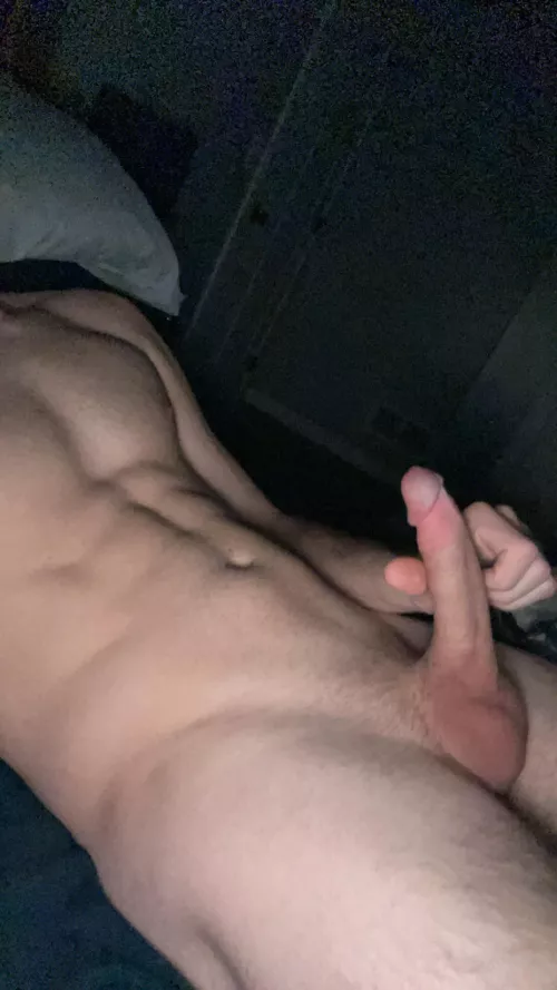 19 fit guys around my age hmu andrewn1091 athletes +++