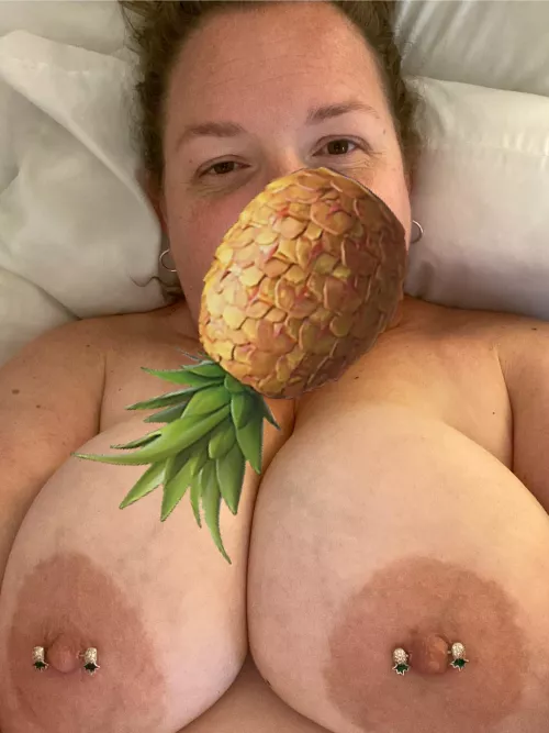 Anyone else enjoy pineapples?