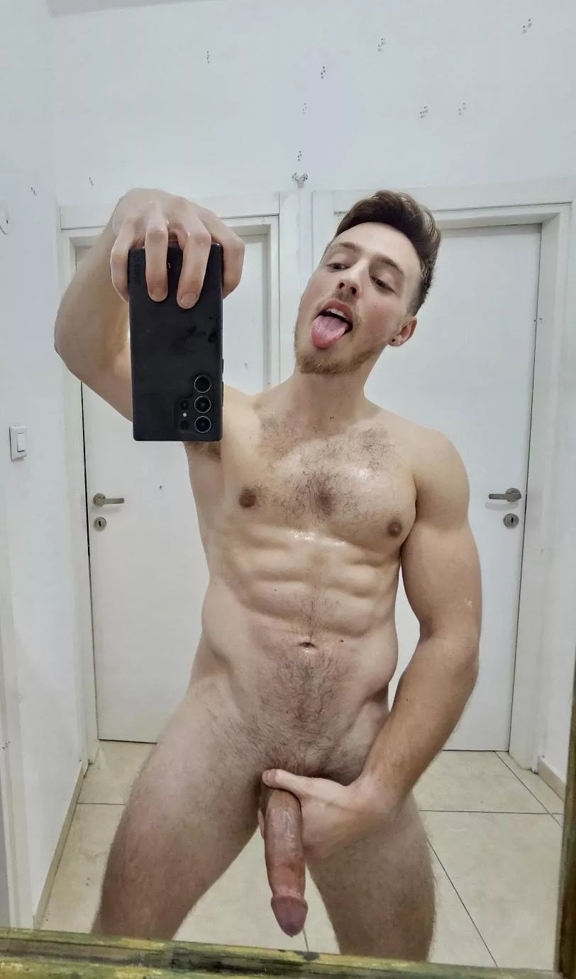 Anyone here like fit college studs?