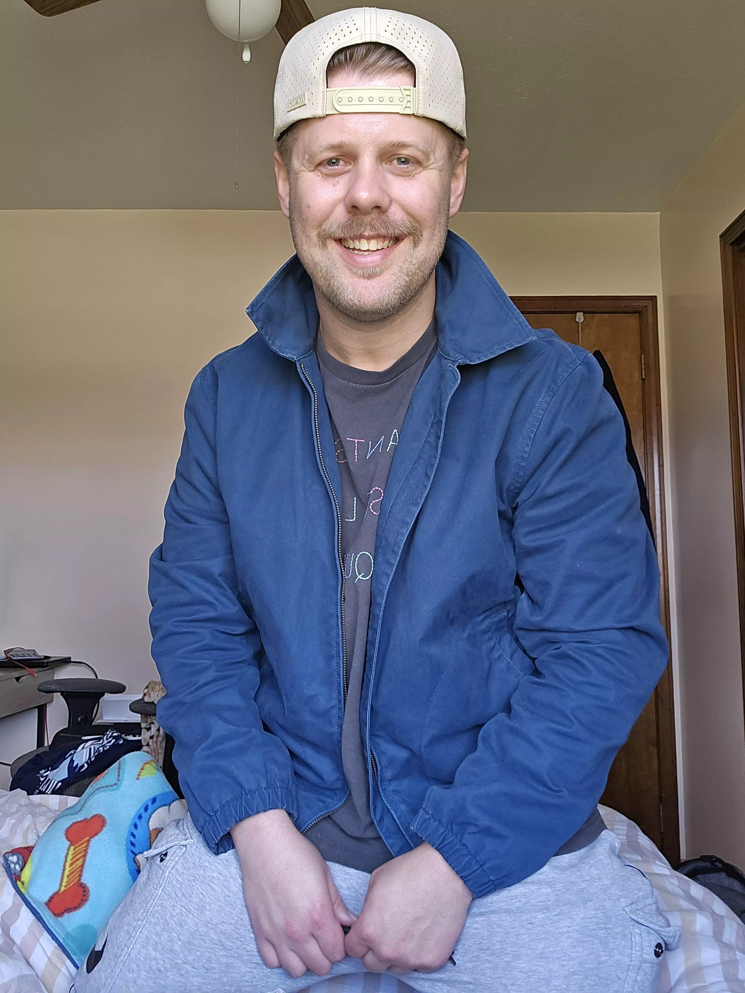 Beautiful day.  Hope everyone has a good one! 🫶