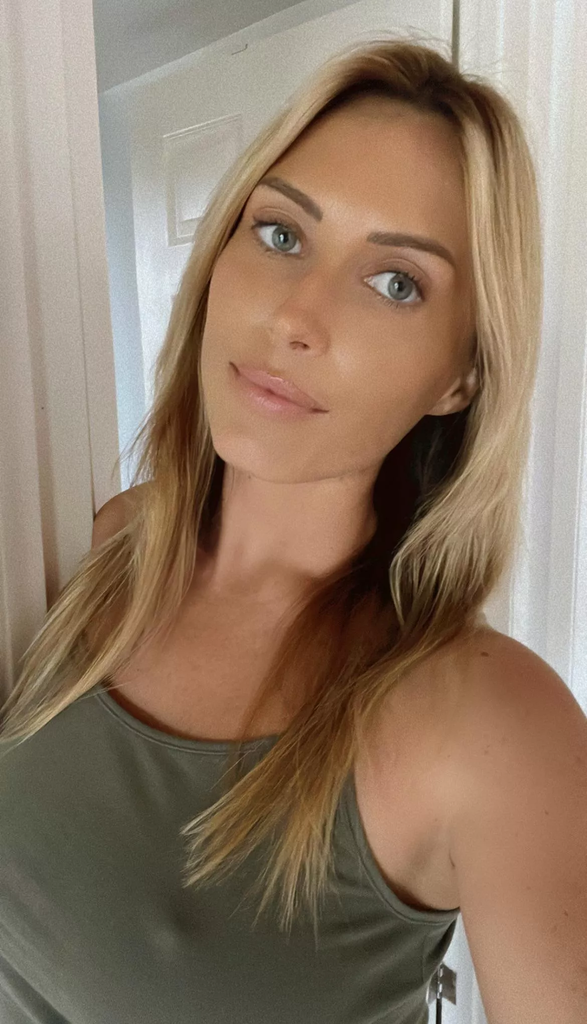 Classy on the outside, naughty af on the inside 😈