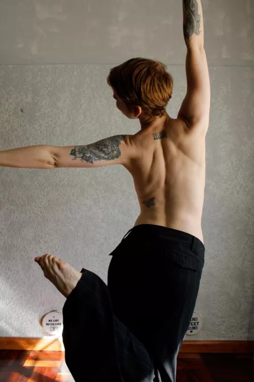 Dancing into the weekend like 