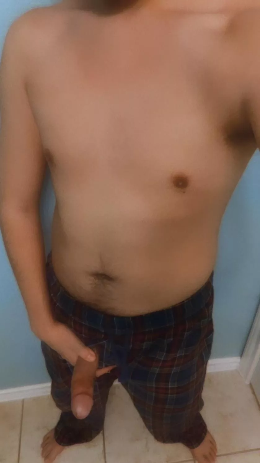 Do these pants look good on me?