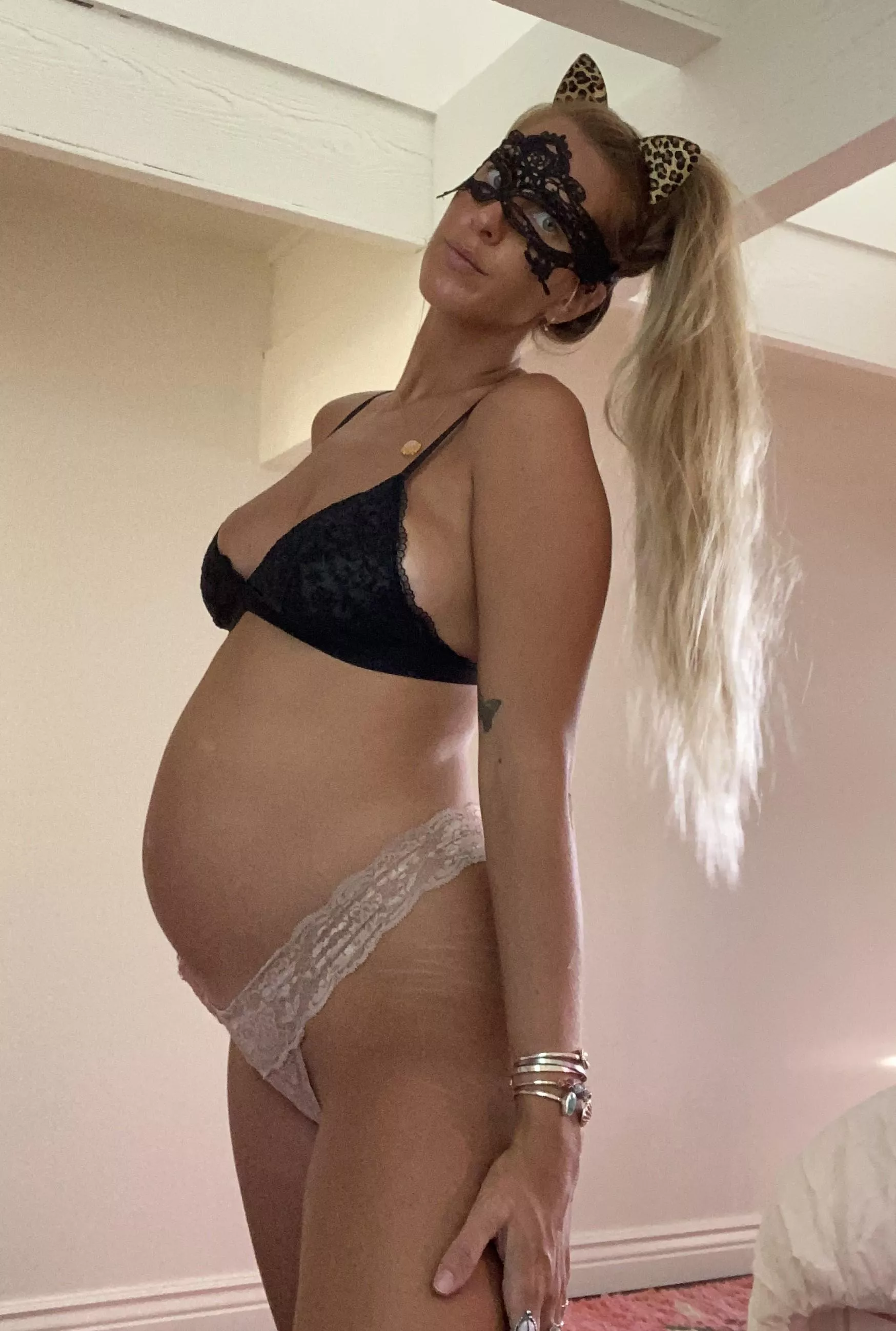 Do you like my costume? MEOW or HISS