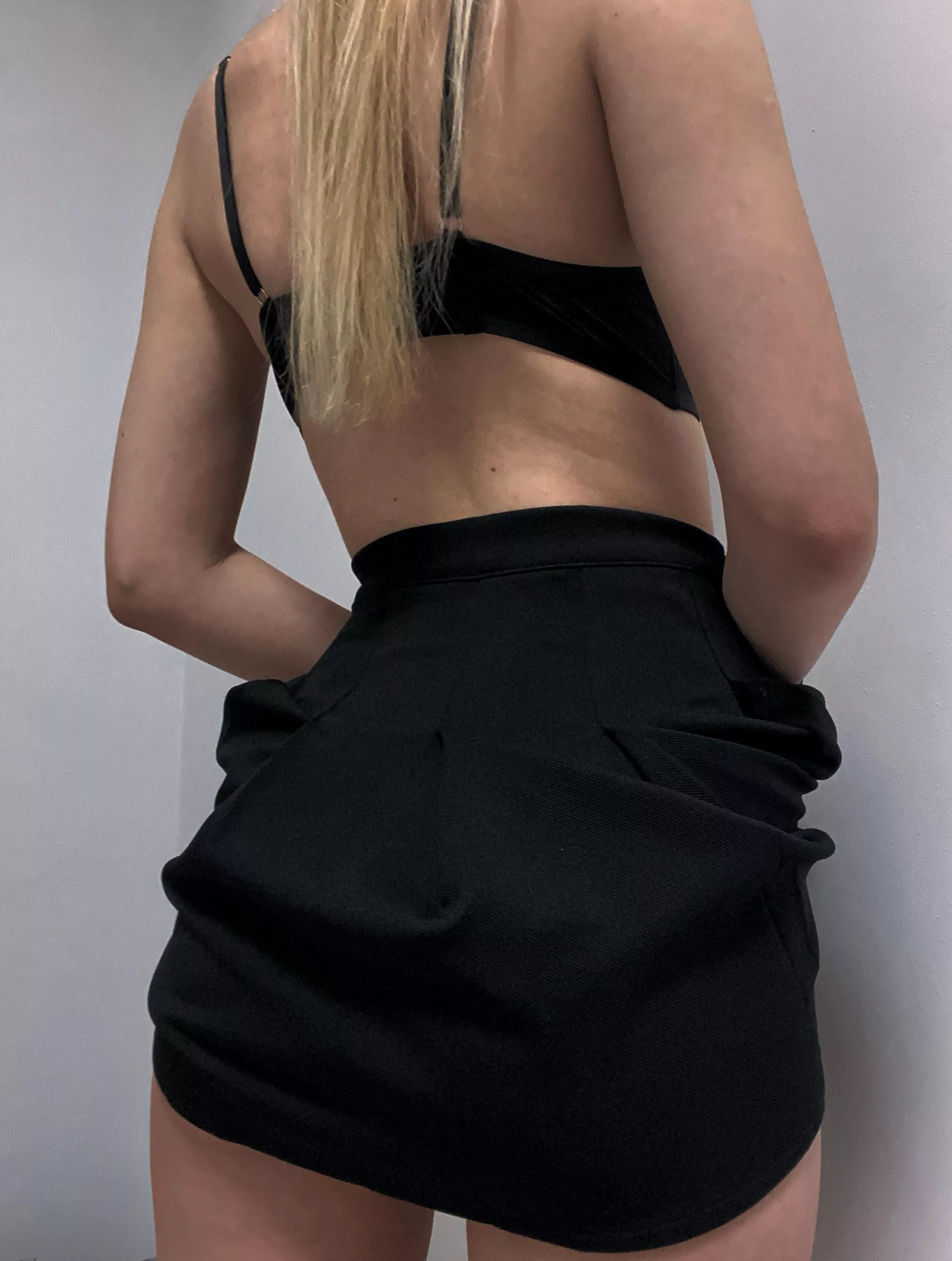 easy access with this punk wearing skirt