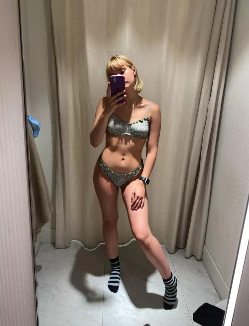 [F] Now that's what I call a good shopping day