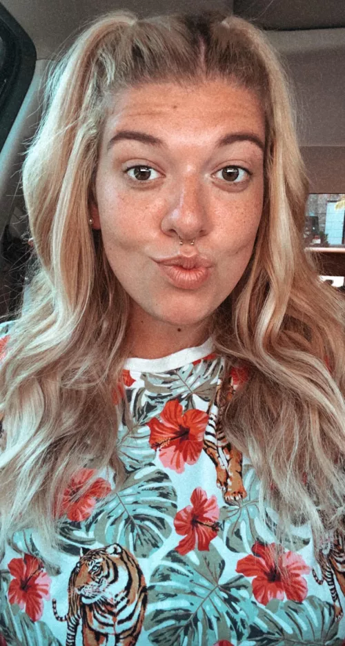 felt cute this day 🥳