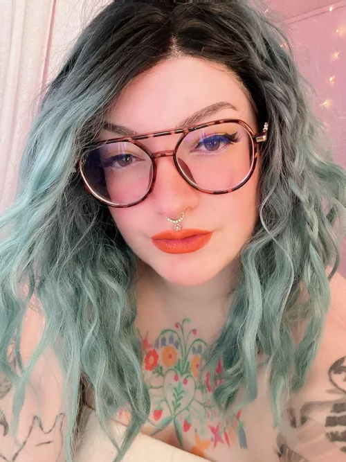 FETISHY ALT GIRL next door. Favorites include forced GAY, chastity, feminization, CEI, SPH. Available now for [sext][aud][rate][vid][dom][fet][cam][fan].