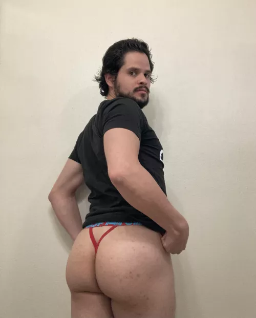 Happy Friday🍑❤️