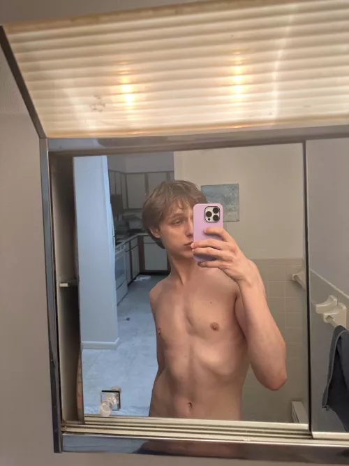 He do be twink(ling) tho 😍🤩