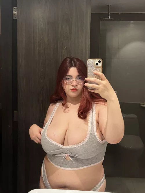 ⋆˙⟡♡here’s your [sub]missive chubby gf ~ available for [sext] & [cam], [pic] & [vid] custom or premades, let’s make a deep connection with ˗ˋˏ[GFE]ˎˊ~ check profile for menu! ♡⟡⋆˙
