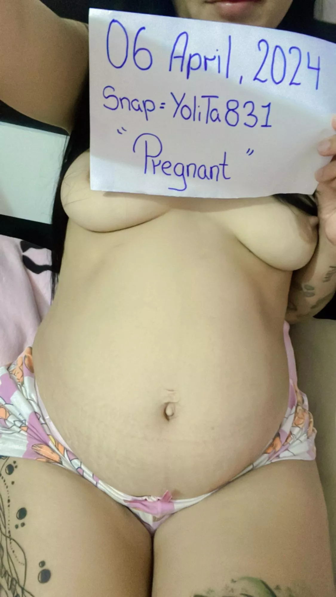 hi daddy today I am sexier and hotter than ever come and see this rich pregnant woman 🥵🤰🏻🥛