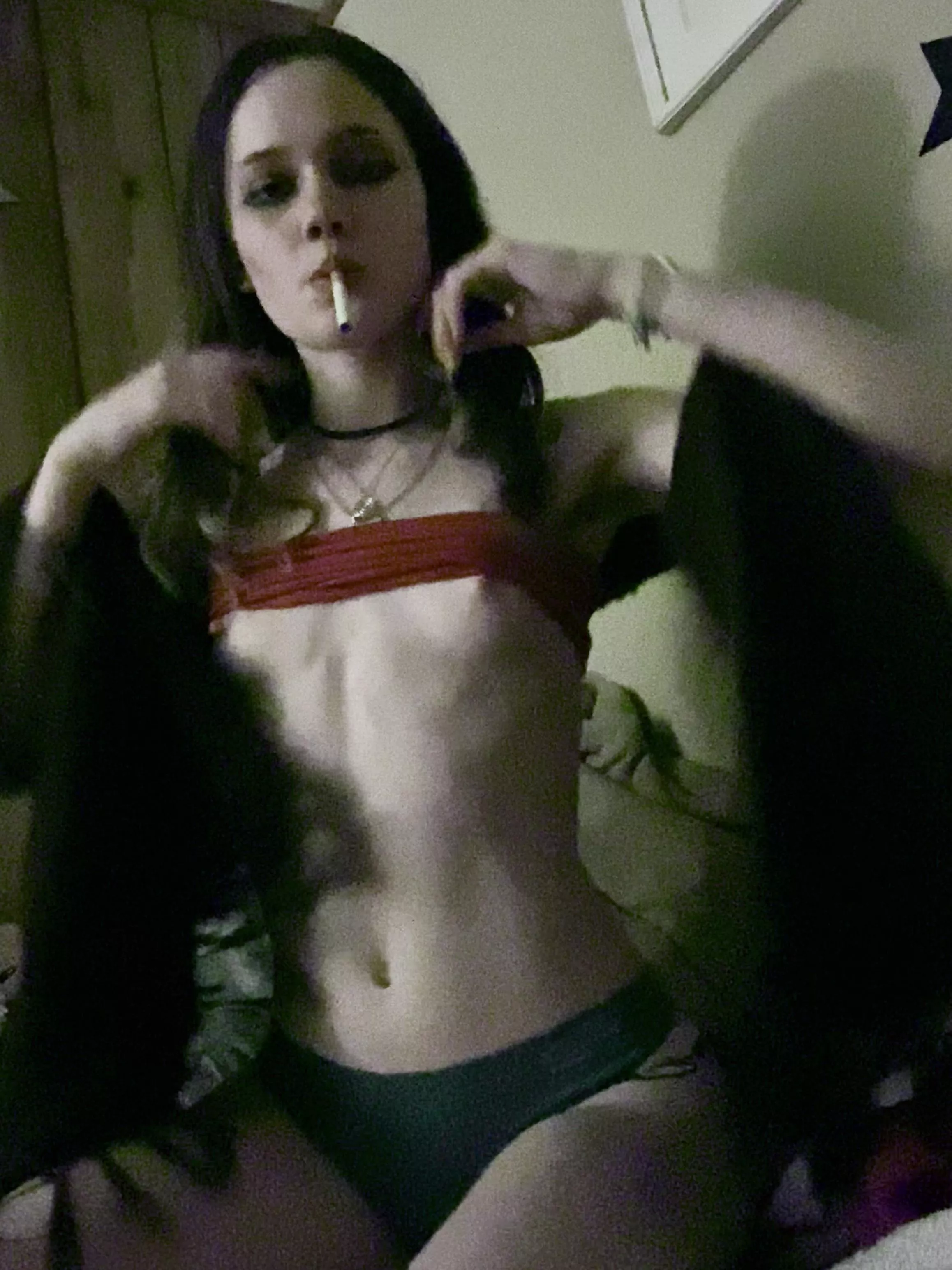 Hii what cigs do u smoke??