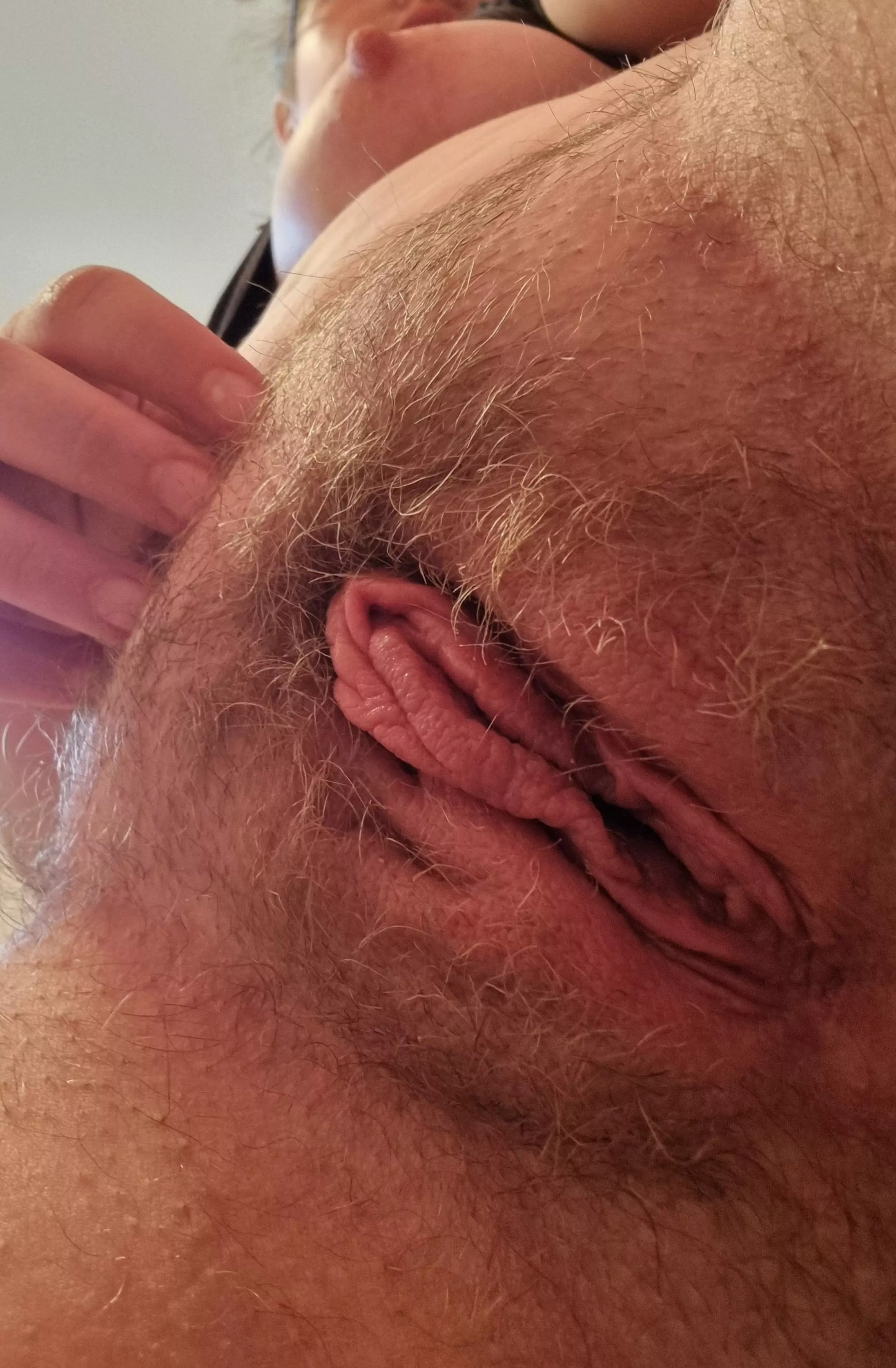 [H]ow hairy should I go?