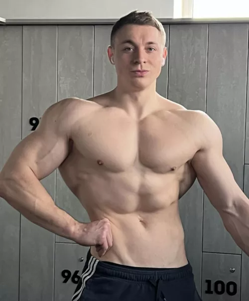 I am new on Reddit. Nice to meet you 😉