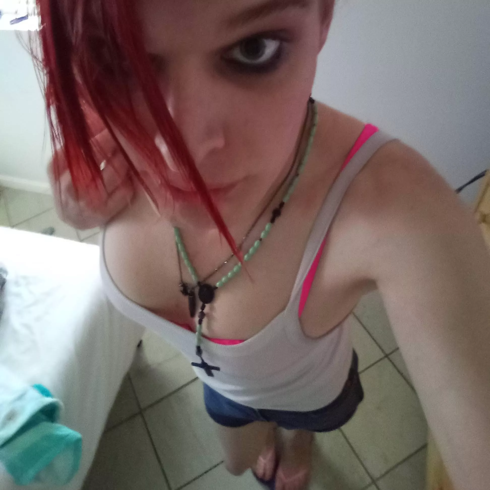 I hope this is the right place lol I have a fetish for guys Cummings in my eyes 